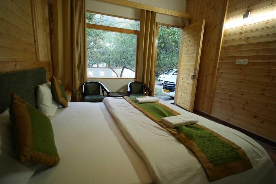 Apple Cottage Double Bed